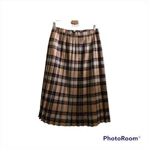 Vintage plaid wool skirt